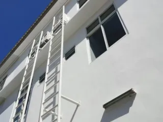Gewerbefläche zum Kauf mit 2 Zimmer in Bang Lamung, Chonburi