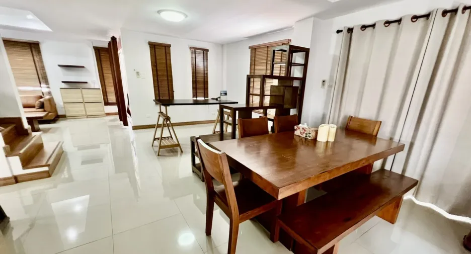 À vendre 3 chambres maison à Bang Lamung, Chonburi