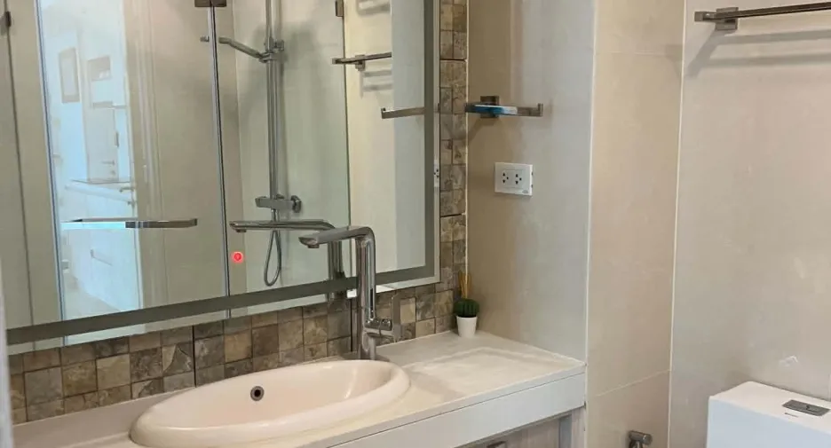 For rent 2 bedrooms condo in Bang Lamung, Chonburi