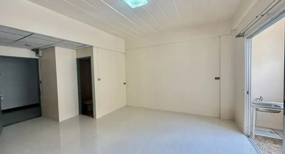 À vendre studio condo à Jomtien, Pattaya