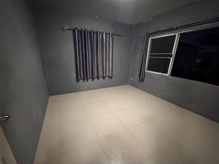 À vendre 3 chambres villa à Si Racha, Chonburi