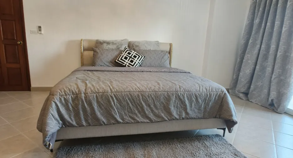 For sale and for rent 1 bed condo in Jomtien, Pattaya