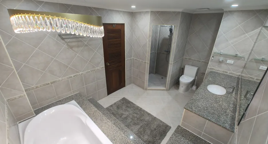 For sale and for rent 1 bed condo in Jomtien, Pattaya