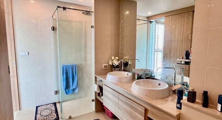 For rent 2 bedrooms condo in Jomtien, Pattaya