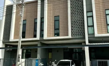 Reihenhaus zur Miete mit 4 Zimmer in Saraphi, Chiang Mai