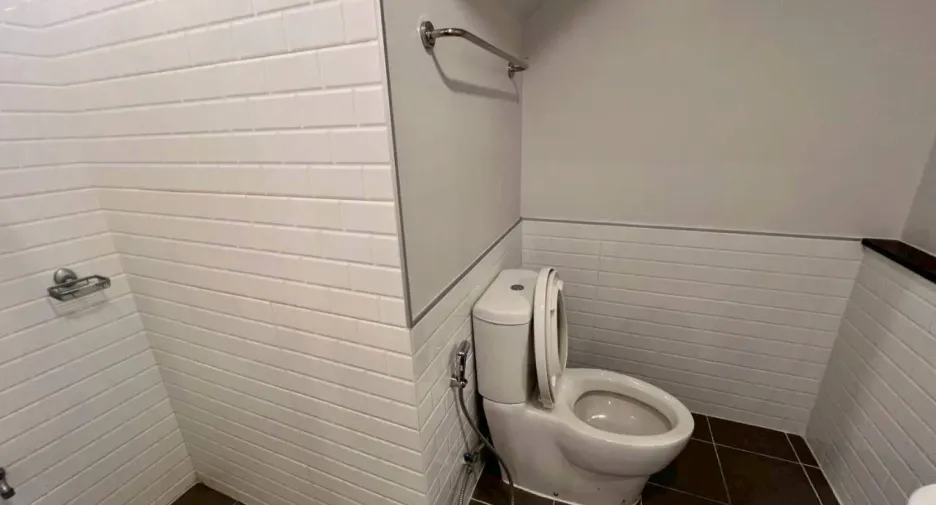 Reihenhaus zur Miete mit 4 Zimmer in Saraphi, Chiang Mai