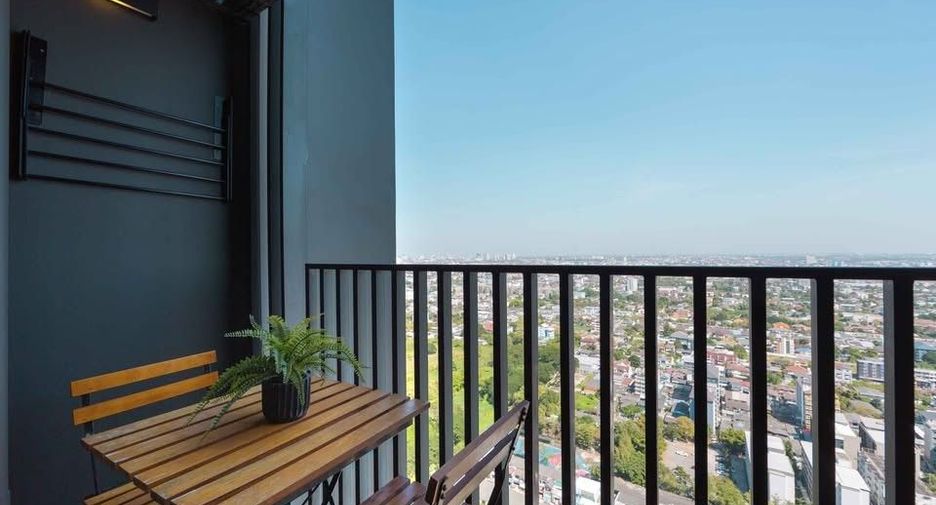 Condo en alquiler de 1 habitaciones en Phra Khanong, Bangkok