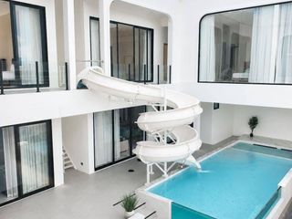 For sale 8 bedrooms villa in Bang Saray, Pattaya