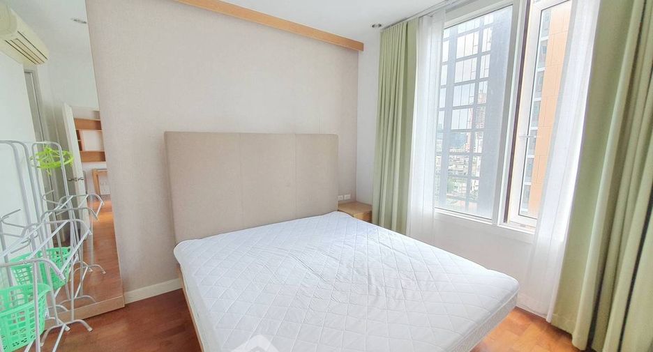 For sale 1 bed condo in Khlong Toei, Bangkok