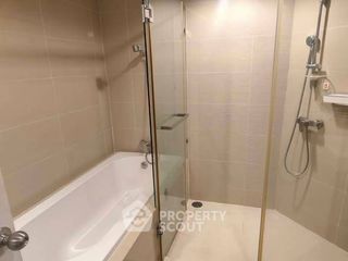 Condo en venta de 6 habitaciones en Huai Khwang, Bangkok
