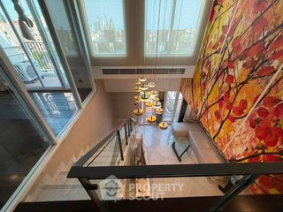 Condo en alquiler y en venta de 3 habitaciones en Yan Nawa, Bangkok