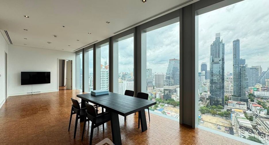 For sale 2 bedrooms condo in Sathon, Bangkok