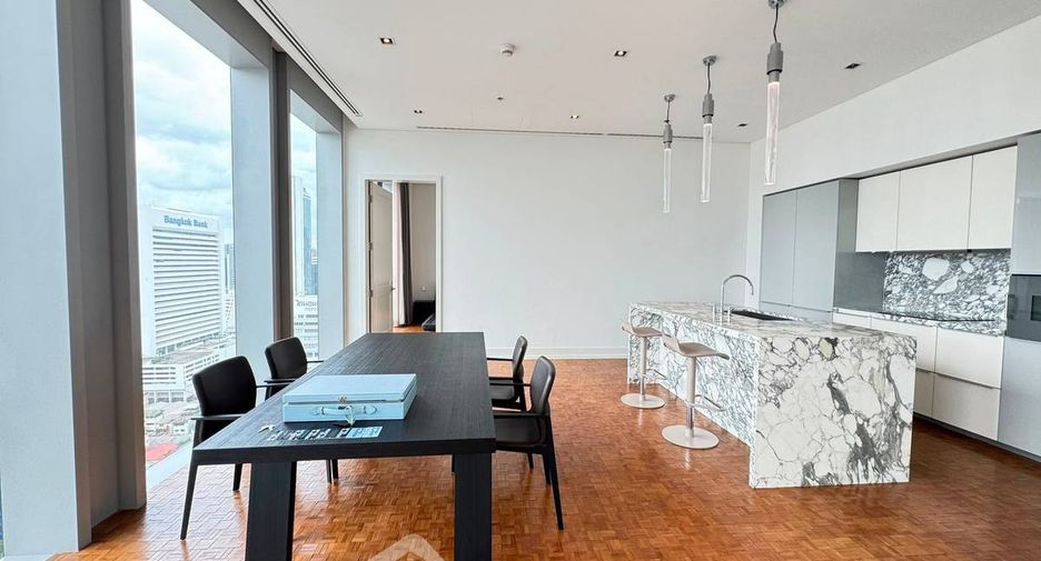 For sale 2 bedrooms condo in Sathon, Bangkok