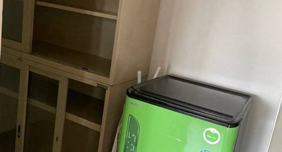 For sale 3 bedrooms condo in Watthana, Bangkok