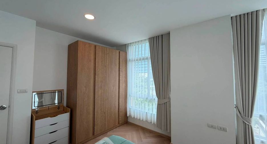 For sale 1 Beds condo in Bang Na, Bangkok