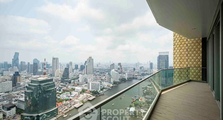 Condo en venta de 3 habitaciones en Khlong San, Bangkok