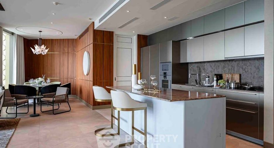 Condo en venta de 3 habitaciones en Khlong San, Bangkok