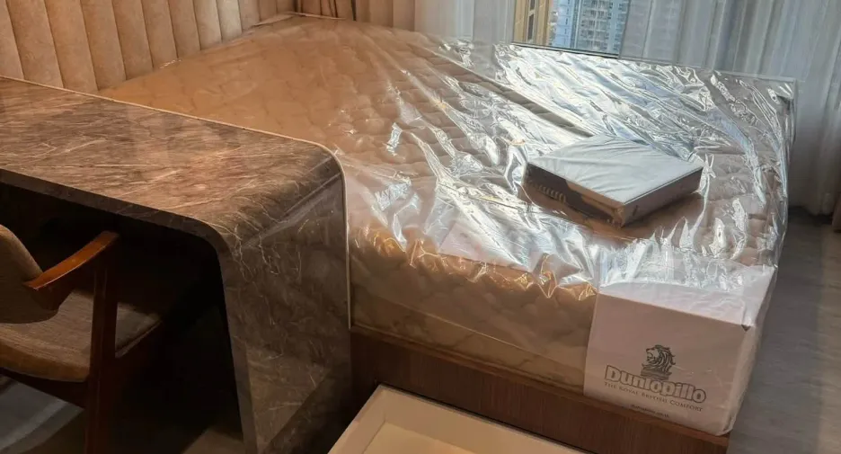 Condo en alquiler de 1 habitaciones en Huai Khwang, Bangkok