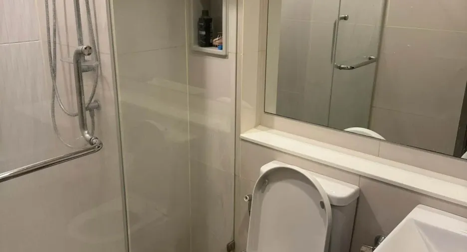 Condo en alquiler de 1 habitaciones en Huai Khwang, Bangkok