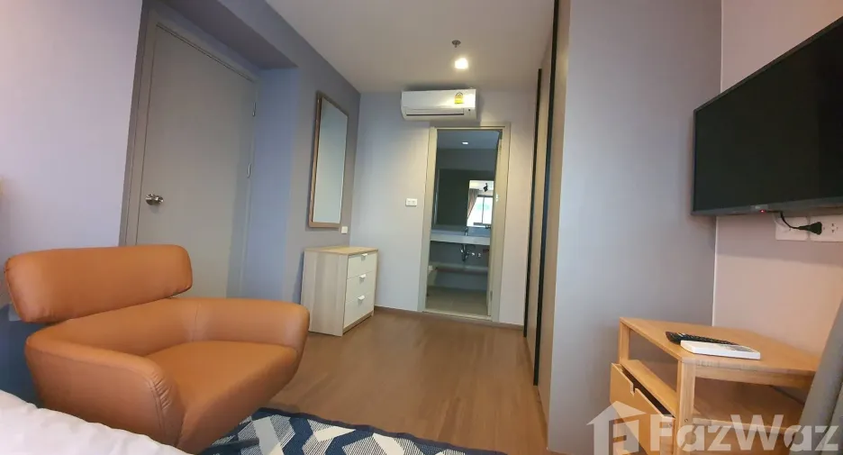 Condo en alquiler de 2 habitaciones en Phra Khanong, Bangkok
