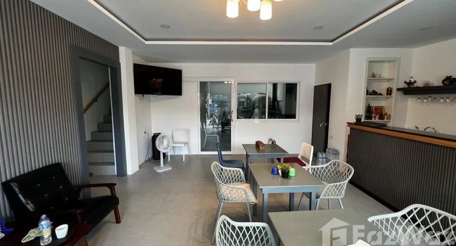 Hotel en venta de 9 habitaciones en Mueang Phuket, Phuket