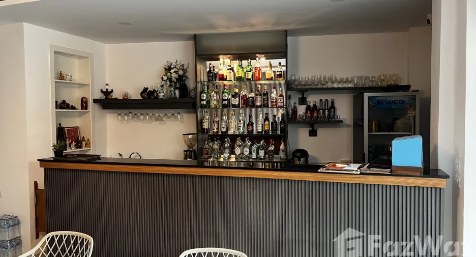 Hotel en venta de 9 habitaciones en Mueang Phuket, Phuket