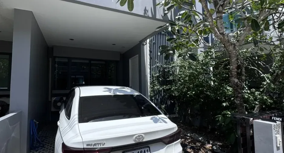 For sale 2 bedrooms townhouse in Thalang, Phuket