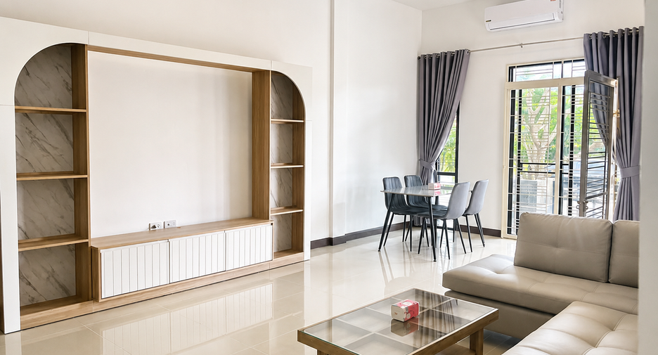 Haus zur Miete mit 3 Zimmer in Mueang Phuket, Phuket
