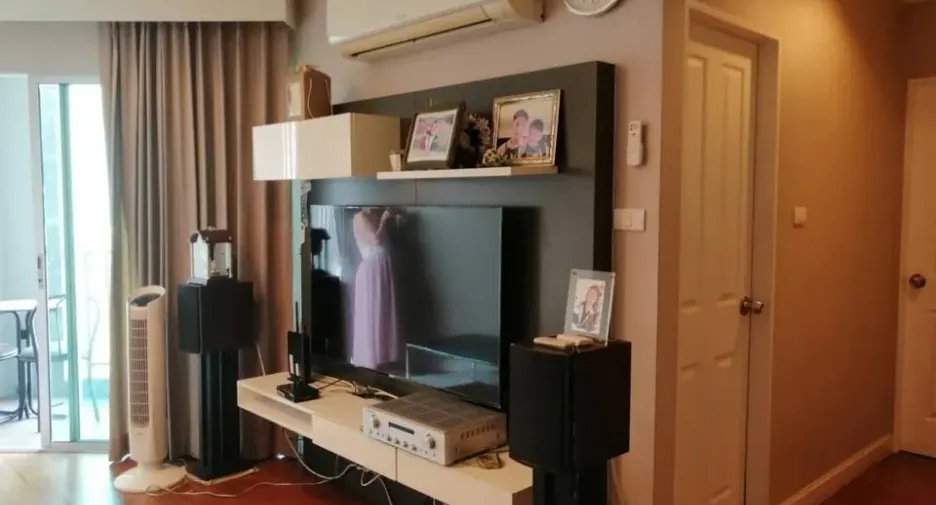 Condo en venta de 2 habitaciones en Huai Khwang, Bangkok