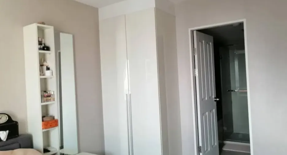 Condo en venta de 2 habitaciones en Huai Khwang, Bangkok