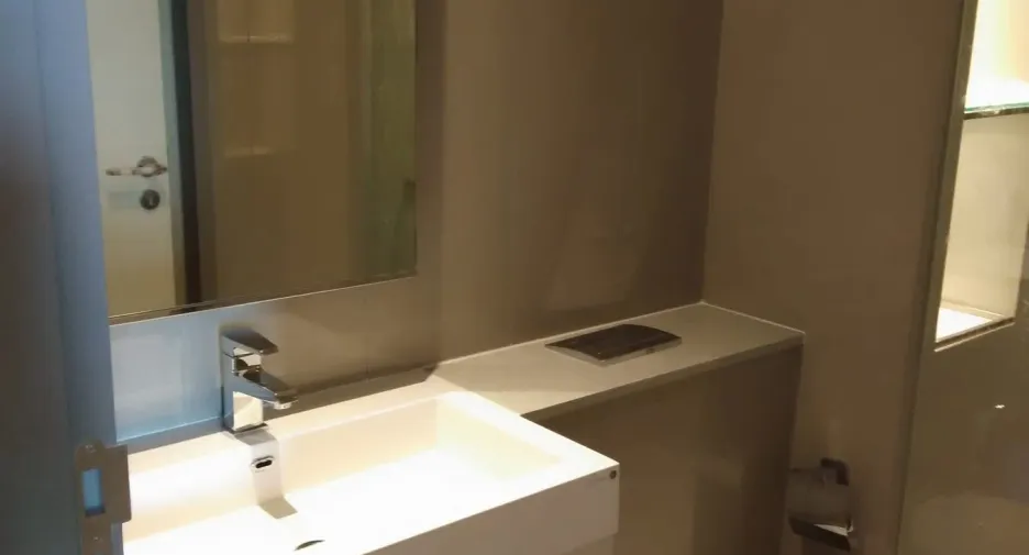 Condo en alquiler de 2 habitaciones en Thon Buri, Bangkok