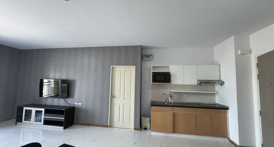 For rent studio condo in Mueang Chiang Mai, Chiang Mai