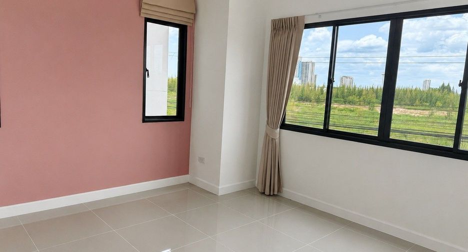 For rent 6 bedrooms villa in Cha Am, Phetchaburi