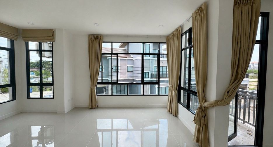 For rent 6 bedrooms villa in Cha Am, Phetchaburi