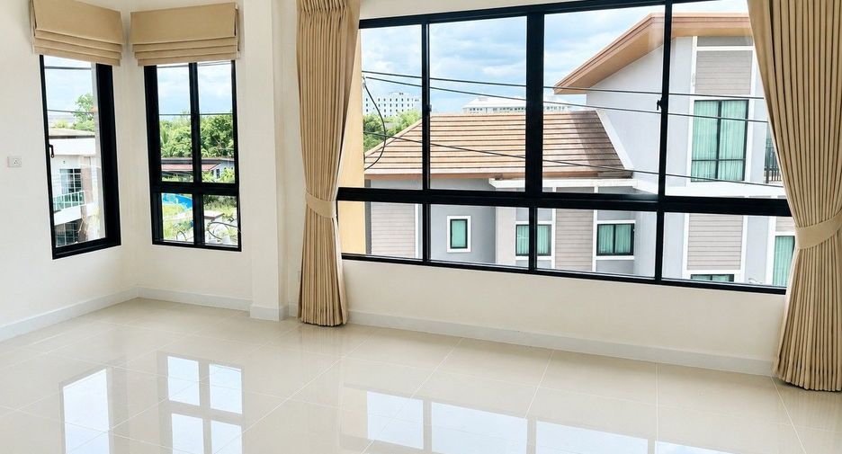 For rent 6 bedrooms villa in Cha Am, Phetchaburi