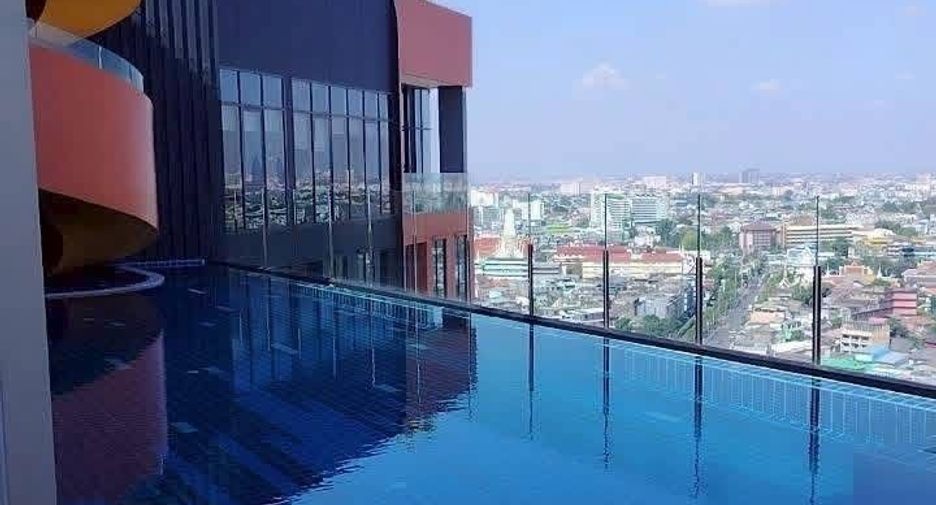 Condo en alquiler de 1 habitaciones en Khlong San, Bangkok