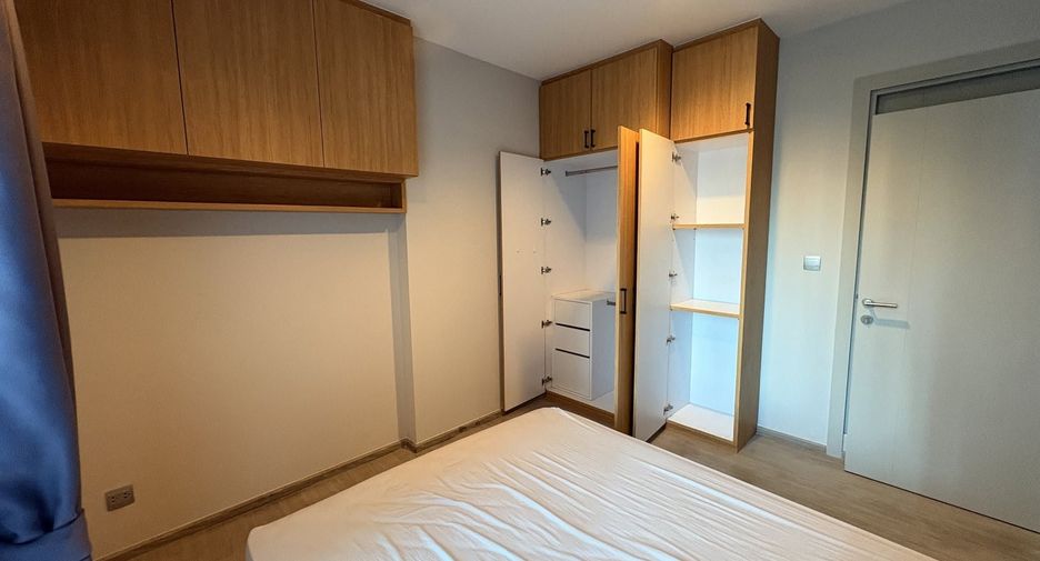 Condo en venta de 2 habitaciones en Huai Khwang, Bangkok