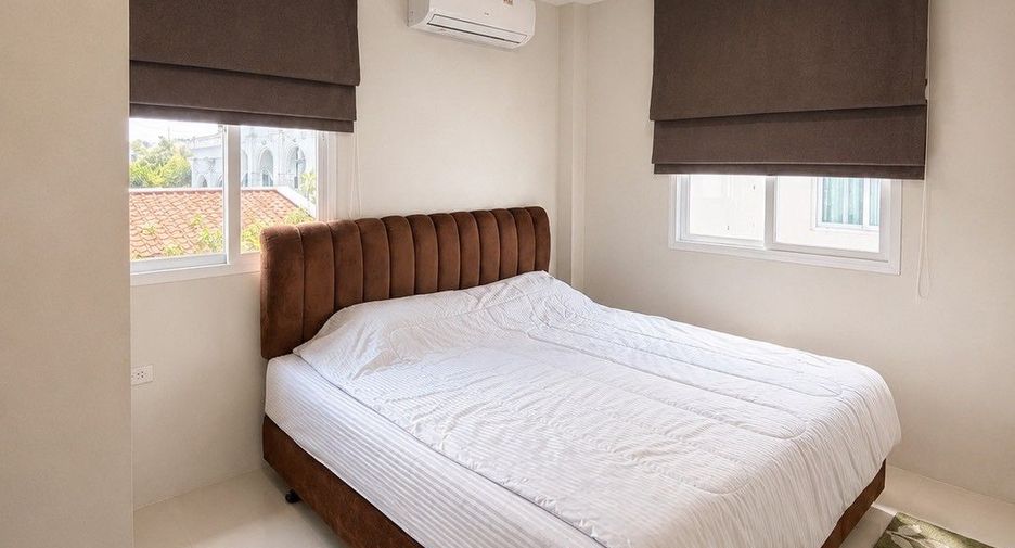 For sale 4 bedrooms house in Mueang Phuket, Phuket