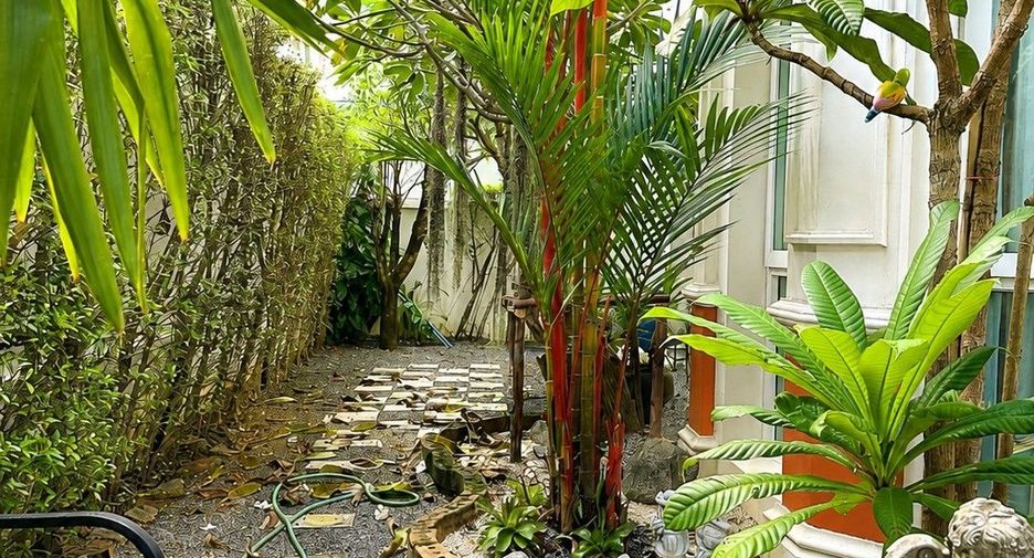 For sale 4 bedrooms house in Mueang Phuket, Phuket