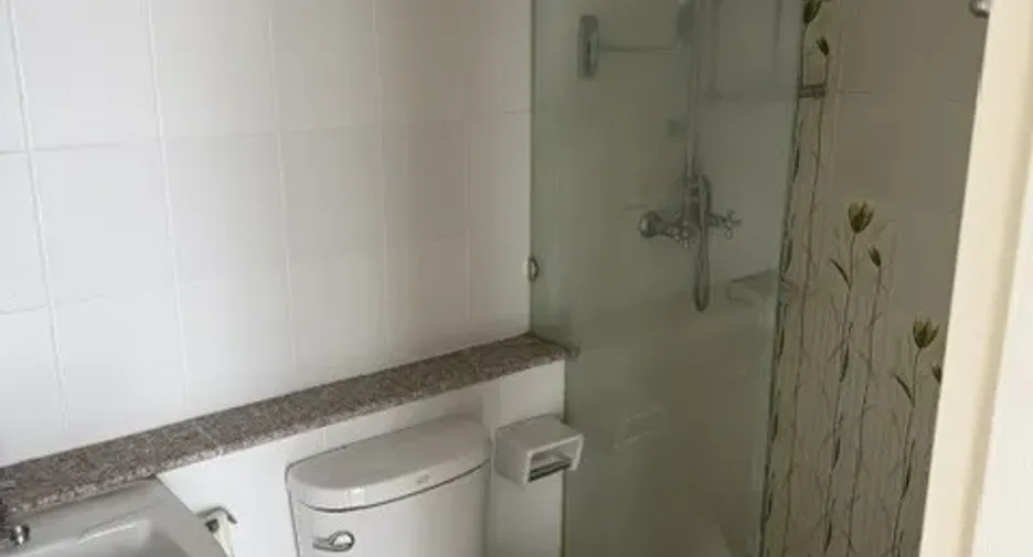 Haus zum Kauf mit 3 Zimmer in Khlong Sam Wa, Bangkok