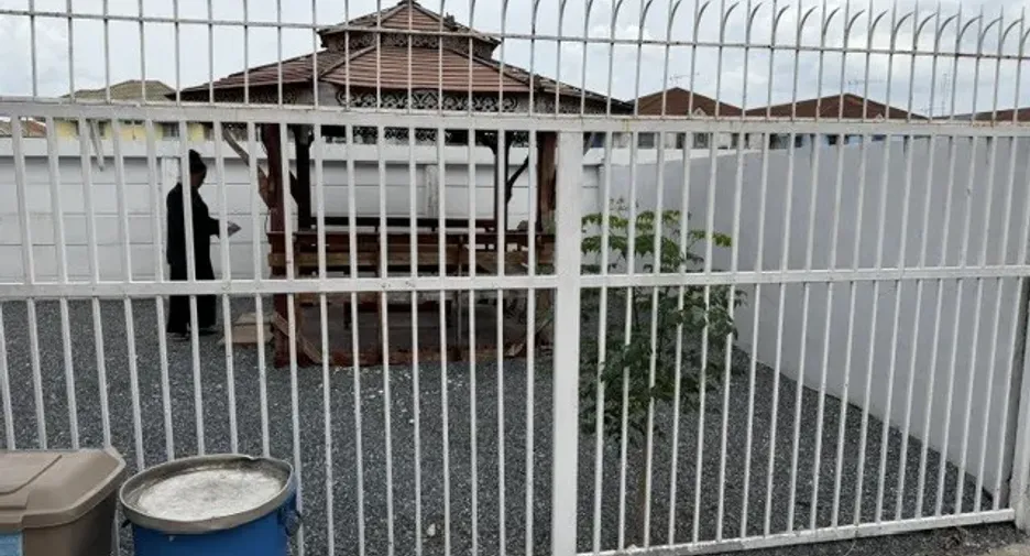 Haus zum Kauf mit 3 Zimmer in Khlong Sam Wa, Bangkok