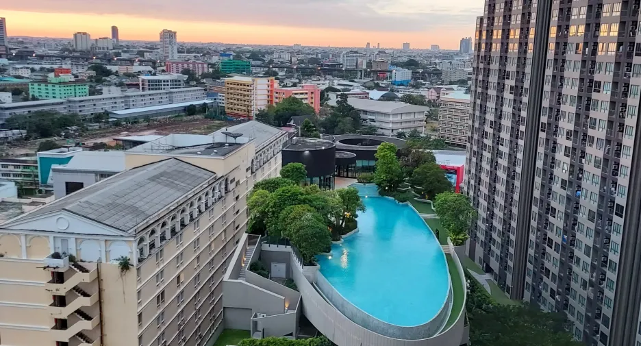 Wohnung zum Kauf mit 1 Zimmer in Bang Na, Bangkok