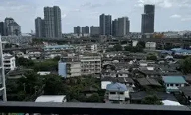 For sale 1 bed condo in Khlong Toei, Bangkok