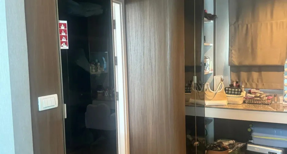 Haus zum Kauf mit 4 Zimmer in Bang Khae, Bangkok