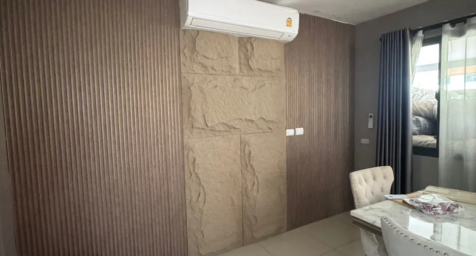 Haus zum Kauf mit 4 Zimmer in Bang Khae, Bangkok