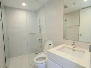 À louer 2 chambres appartement à Khlong Toei, Bangkok