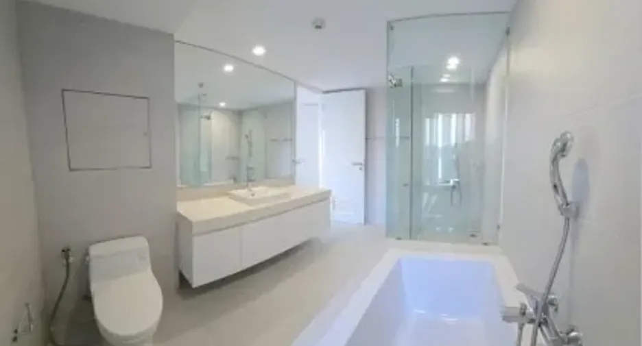 À louer 2 chambres appartement à Khlong Toei, Bangkok