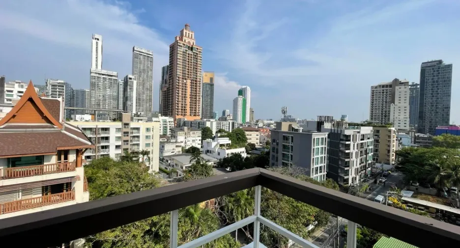 À louer 3 chambres appartement à Khlong Toei, Bangkok