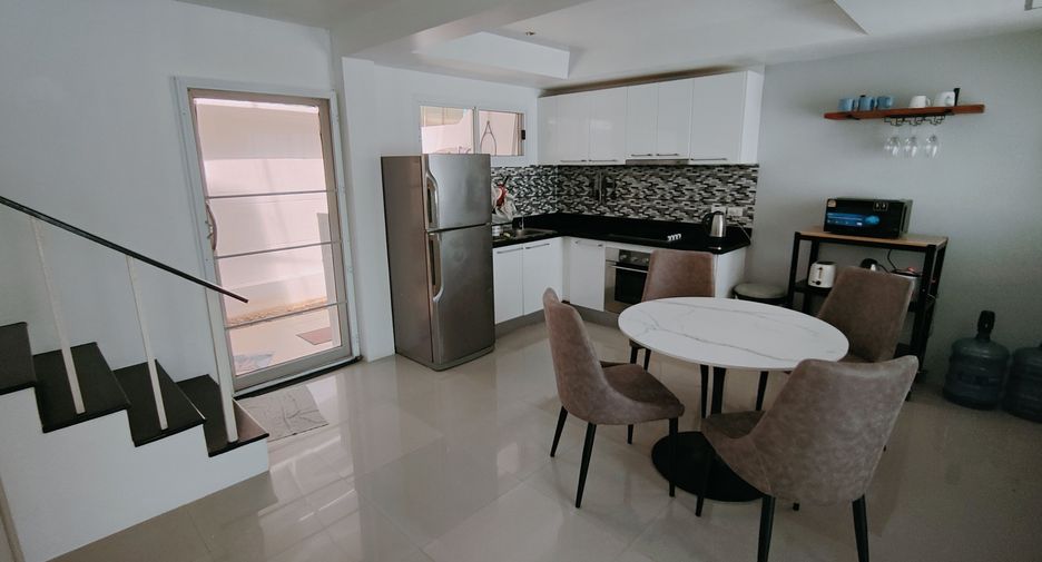 Casa adosada en alquiler de 2 habitaciones en Kathu, Phuket