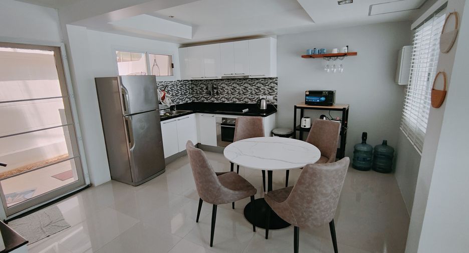Casa adosada en alquiler de 2 habitaciones en Kathu, Phuket